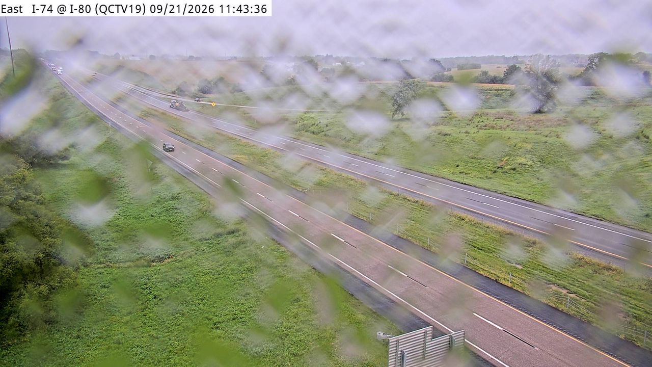 Photo from camera: QC - I-74 @ MM 0 (I-80)
