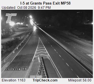 Photo from camera: I-5 at Grants Pass Exit MP58