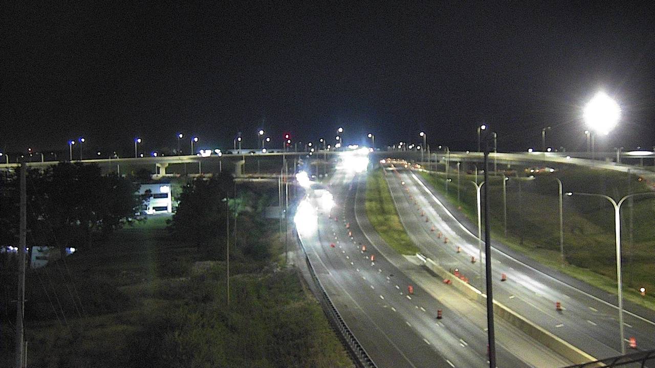 Photo from camera: I-74 at Mile Post 179.5 (W)