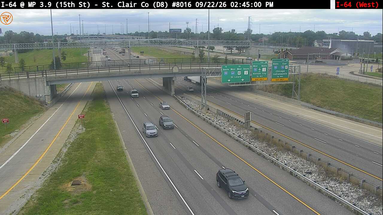 Photo from camera: I-64 at MIlepost 3.9 (15th St) (W)