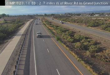 Photo from camera: I-70 MP 023.10 EB : 2.7 miles W of River Rd in Grand Junction (Looking West)