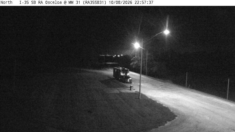 Photo from camera: Parking Only: I-35 SB MM 31 near Osceola