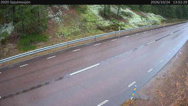 Bild från vägkamera: Spjutmosjön (väglagskamera)