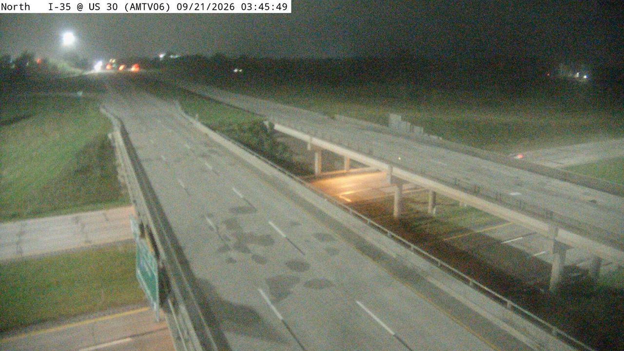 Photo from camera: AM - I-35 @ MM 111.7 (US 30)