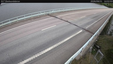 Bild från vägkamera: Ekolsundsbron (väglagskamera)