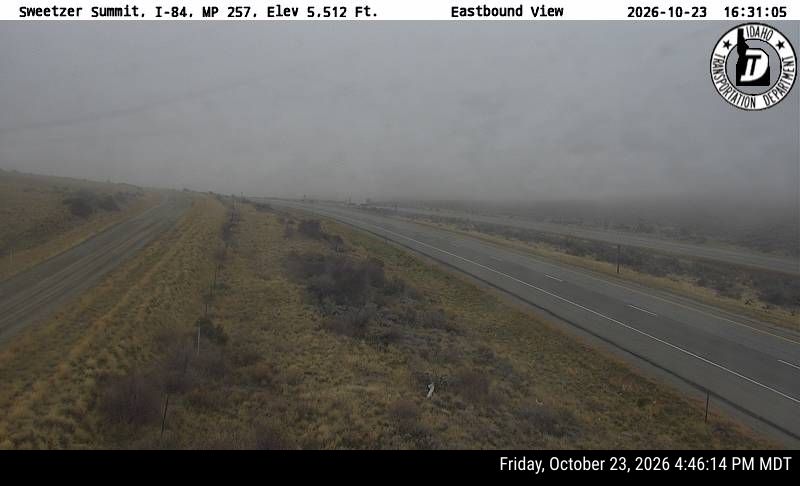 Photo from camera: I-84 Sweetzer Summit (view 1)