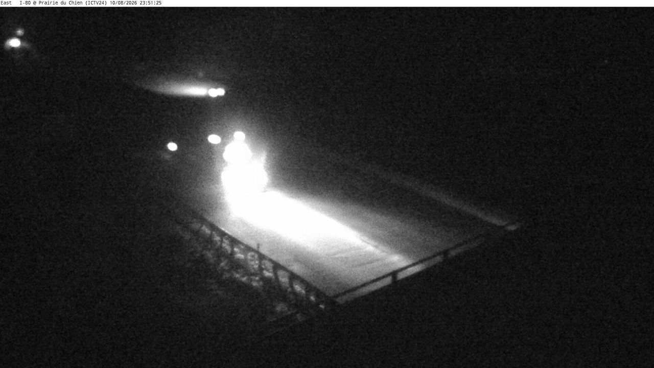 Photo from camera: IC - I-80 @ MM 244.6 (Prairie du Chien)