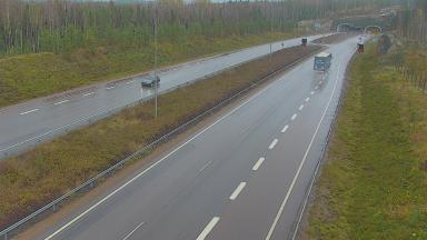 Markkinamäki, puomi, länsi, Tie 7 Kotkaan, 8.10.2026 klo 13.42