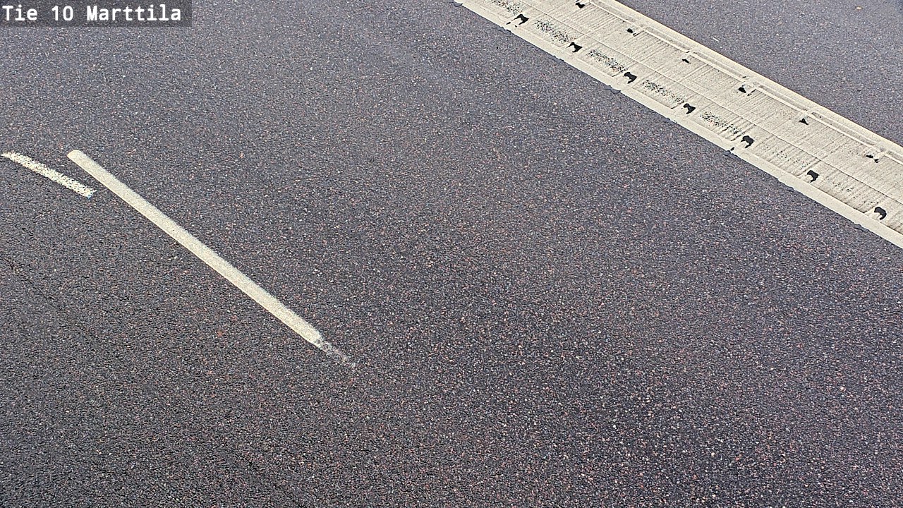 Kelikamera Marttila, Tienpinta