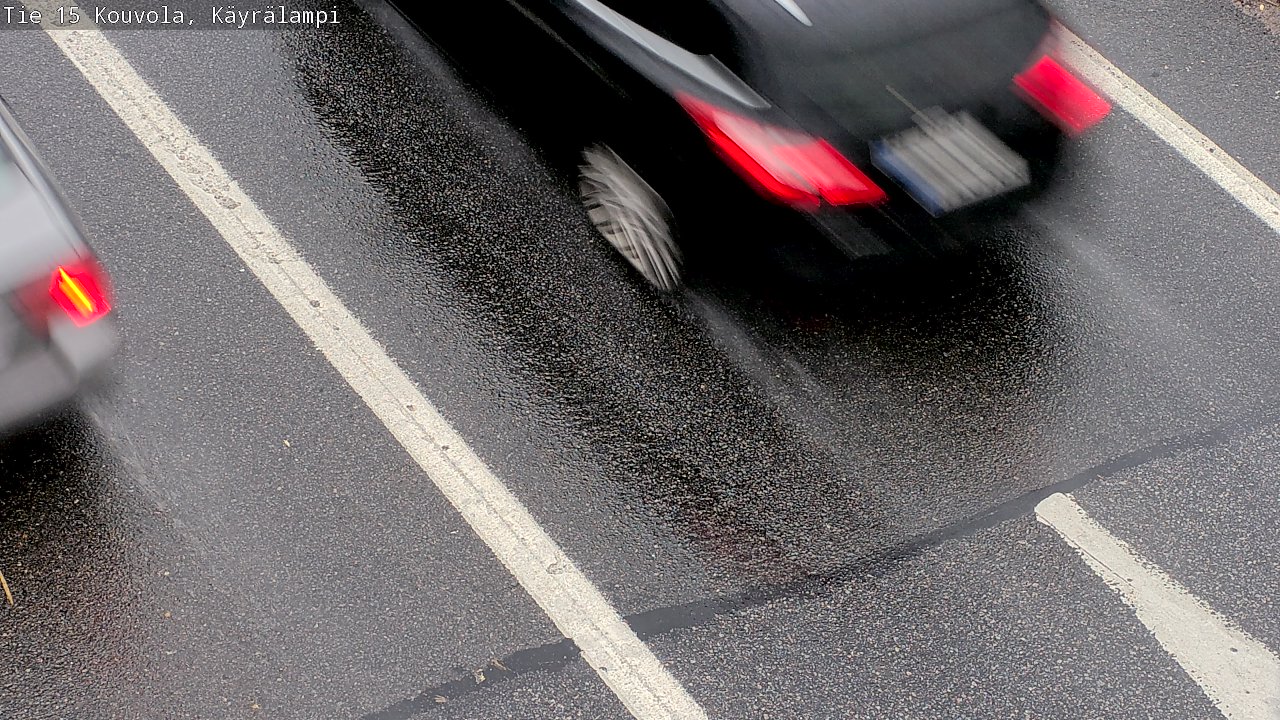 Kelikamera Kouvola, Käyrälampi, Tienpinta