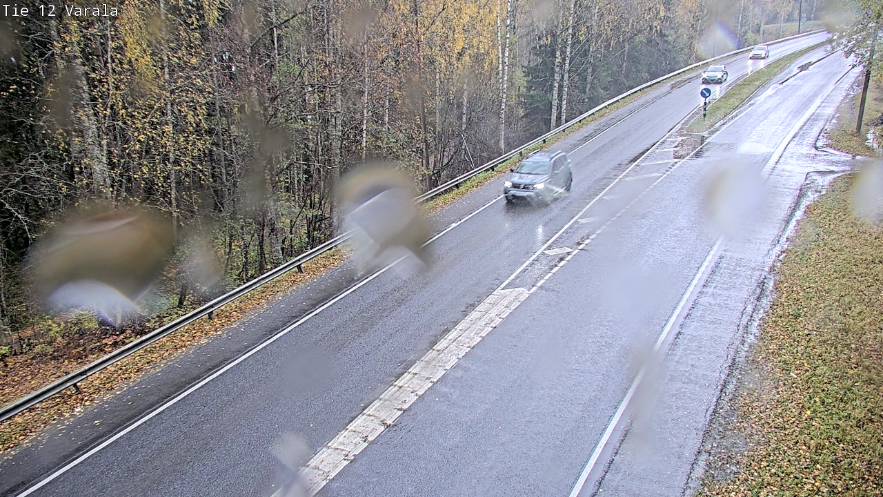 Kelikamera Varala, Lahteen
