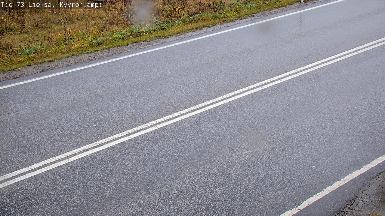 Kelikamera Lieksa, Kyyrönlampi, Tienpinta