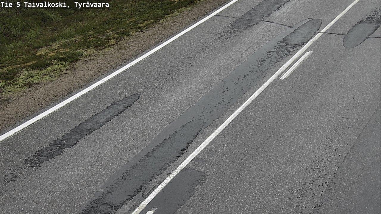 Kelikamera Taivalkoski, Tyrävaara, Tienpinta