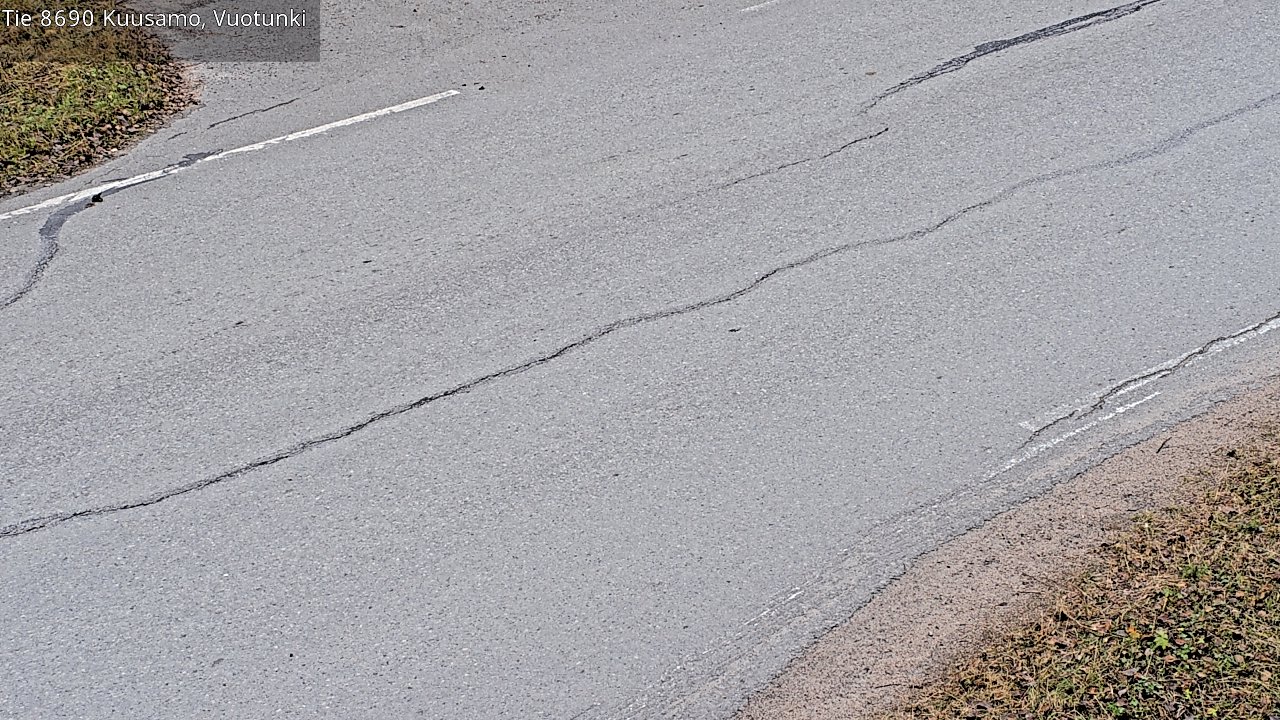 Kelikamera Kuusamo, Vuotunki, Tienpinta