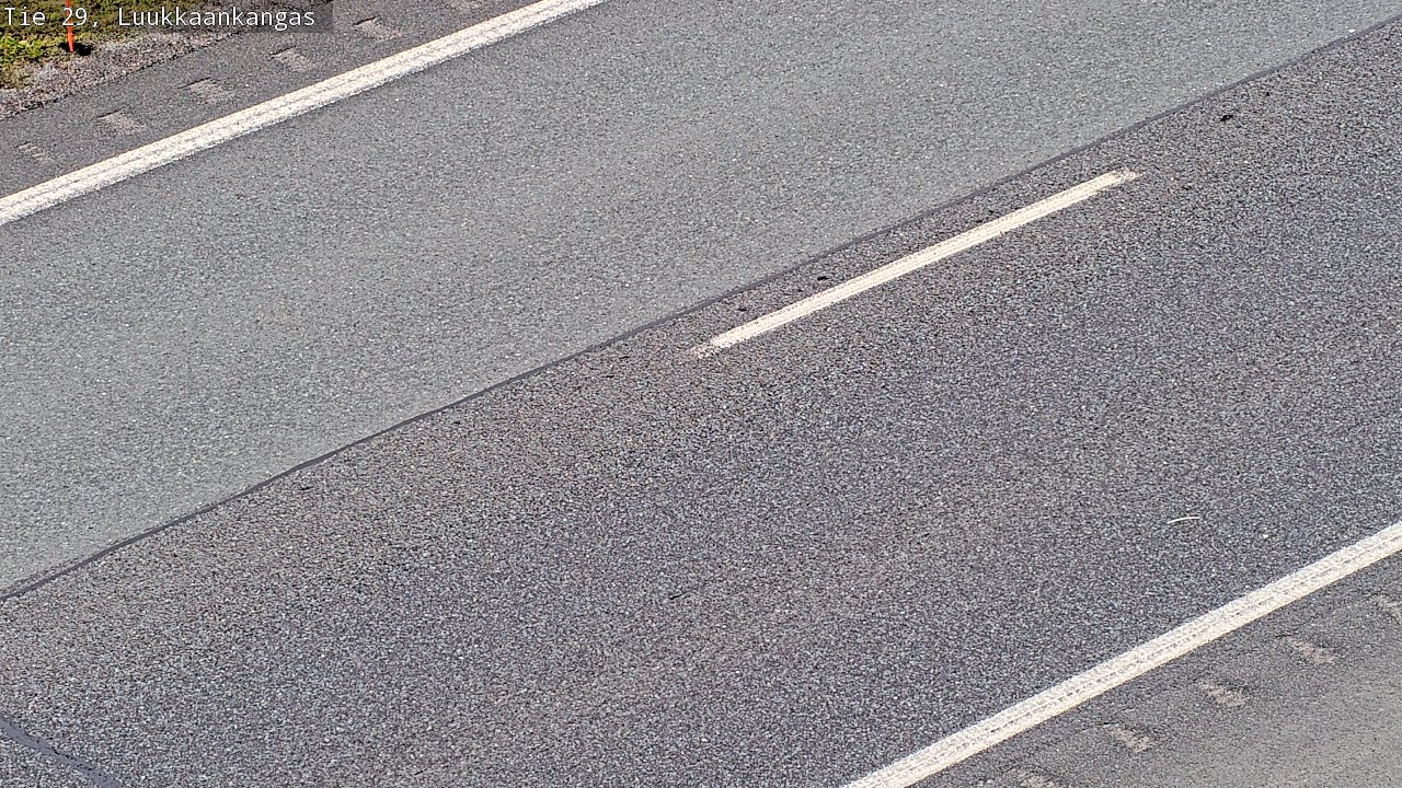 Kelikamera Tornio Luukkaankangas, Tienpinta