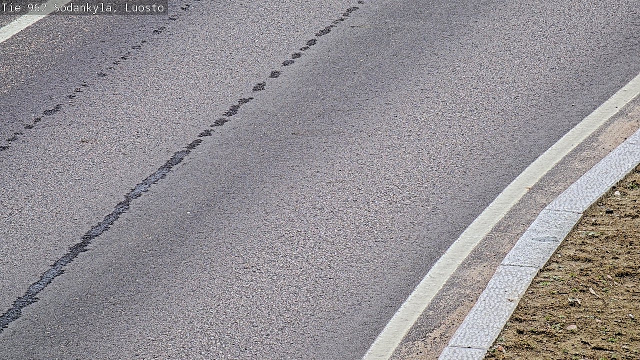Kelikamera Sodankylä, Luosto, Tienpinta